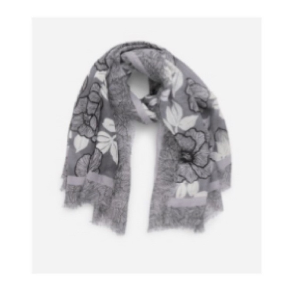 Vera Bradley Black and White Floral Scarf